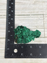 Load image into Gallery viewer, Raw Fibrous Malachite