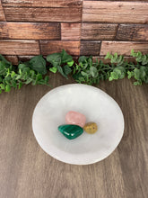 Load image into Gallery viewer, Large Selenite Bowl