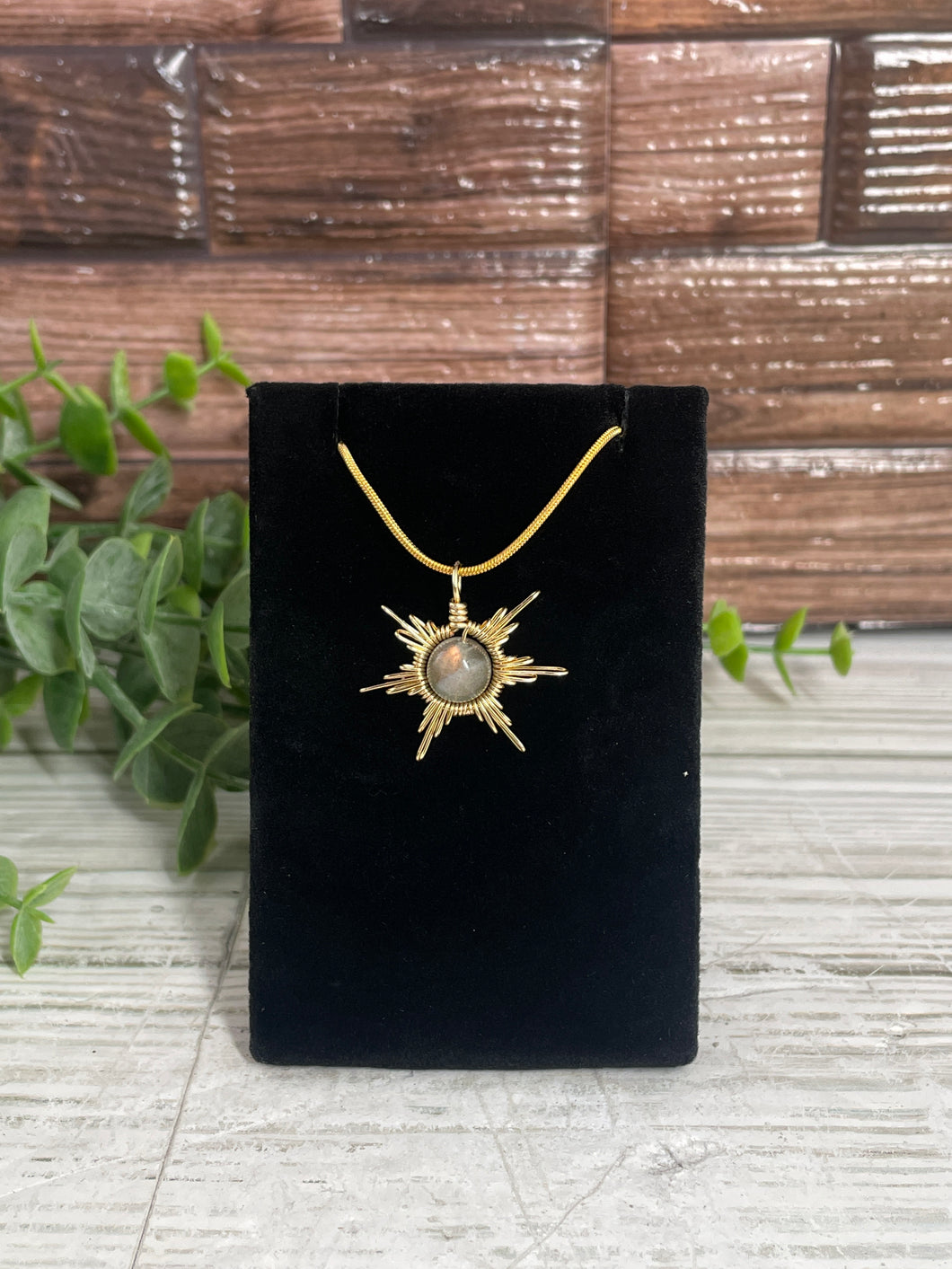 Labradorite Gold Star/Snowflake Wire-Wrapped Pendant