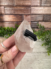 Load image into Gallery viewer, Tourmaline and Quartz Point