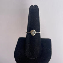 Load image into Gallery viewer, Labradorite Size 8 Sterling Silver Ring