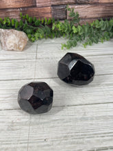 Load image into Gallery viewer, Garnet Freeform