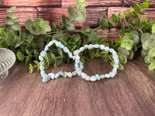 Load image into Gallery viewer, Larimar Freeform Crystal Bracelet