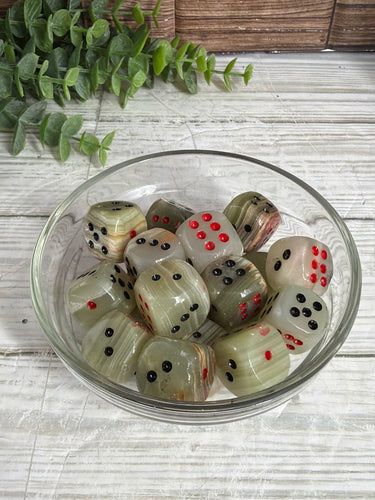 Onyx Dice (1)