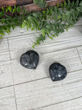 Load image into Gallery viewer, Larvikite Heart