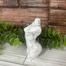 Load image into Gallery viewer, Howlite Female Body Carving