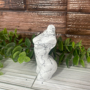 Howlite Female Body Carving