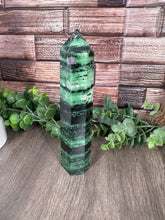 Load image into Gallery viewer, Ruby Zoisite Tower