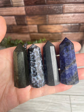 Load image into Gallery viewer, Small Crystal Tower