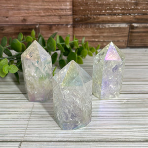 Aura Crackle Quartz Tower