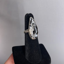 Load image into Gallery viewer, Druzy Agate Size 6 Sterling Silver Ring