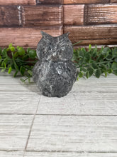 Load image into Gallery viewer, Yooperlite Owl