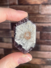 Load image into Gallery viewer, Tropiche Amethyst Slice