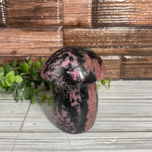 Load image into Gallery viewer, Rhodonite Mushroom Carving