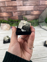 Load image into Gallery viewer, Pyrite Cube