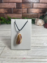 Load image into Gallery viewer, Mookaite Necklace