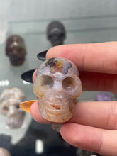 Load image into Gallery viewer, Carnelian Skull