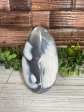 Load image into Gallery viewer, Orca Agate Freeform