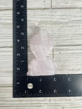 Load image into Gallery viewer, Mangano Calcite Cobra Carving