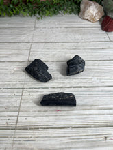Load image into Gallery viewer, Raw Black Tourmaline