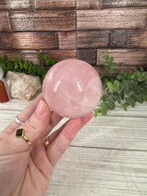 Load image into Gallery viewer, Rose Quartz Sphere