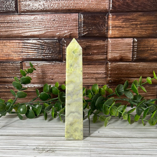 Lemon Serpentine Obelisk