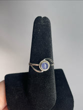 Load image into Gallery viewer, Tanzanite SZ 6 Sterling Silver Ring