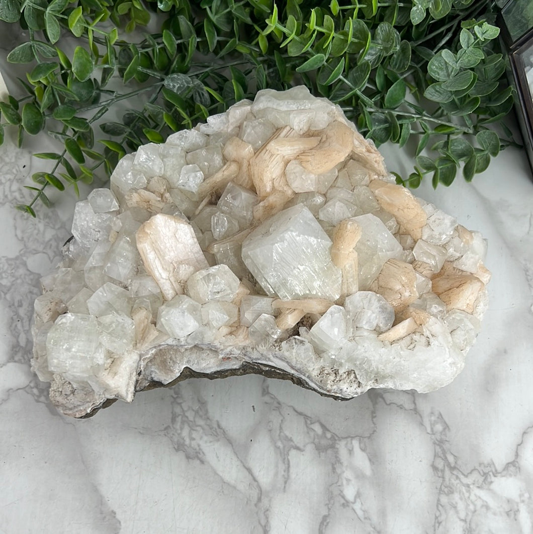 Apophyllite and Stilbite