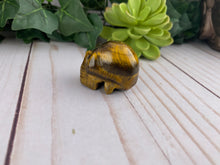 Load image into Gallery viewer, Tiger Eye Skull
