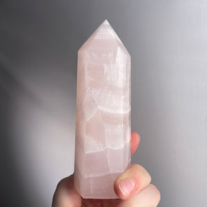 Mangano Calcite Tower