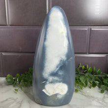Load image into Gallery viewer, Orca Agate Freeform