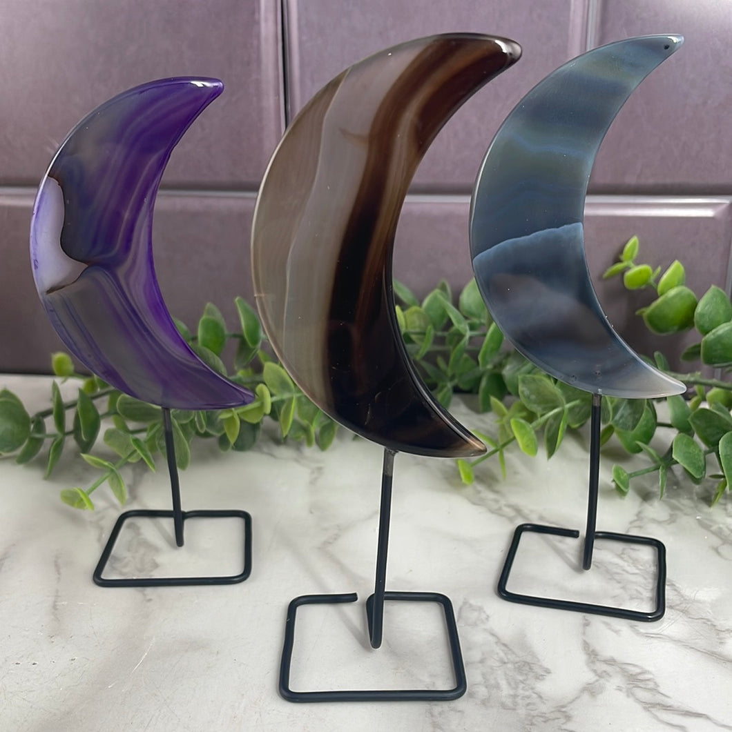 Dyed Agate Moon On Stand