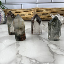 Load image into Gallery viewer, Garden Quartz Chlorite Point