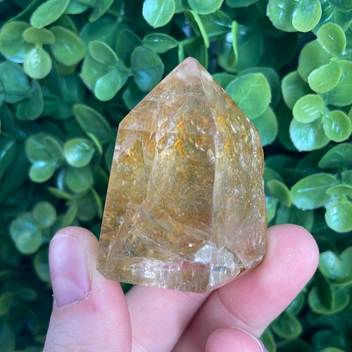 Quartz With Inclusions Tower