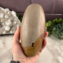 Load image into Gallery viewer, Shiva Lingam- 6 inch