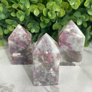 Pink Tourmaline Oblelisk