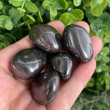 Load image into Gallery viewer, Tumbled Hematite