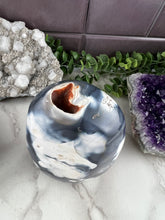 Load image into Gallery viewer, Orca Agate Freeform