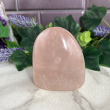 Load image into Gallery viewer, Rose Quartz Freeform