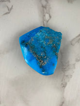 Load image into Gallery viewer, Kingman Turquoise- Stabilized