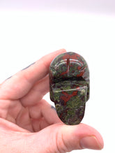 Load image into Gallery viewer, Bloodstone Skull