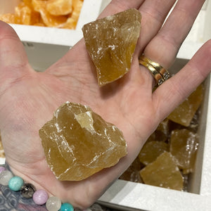 Rough Honey Calcite
