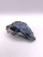 Load image into Gallery viewer, Kyanite &amp; Quartz