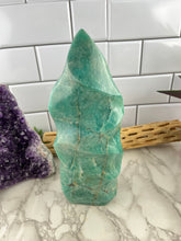 Load image into Gallery viewer, Amazonite Flame Large