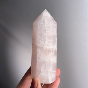 Mangano Calcite Tower