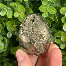Load image into Gallery viewer, Pyrite Egg