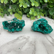 Load image into Gallery viewer, Dioptase Raw Specimen