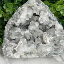 Load image into Gallery viewer, Apophyllite &amp; Stilbite