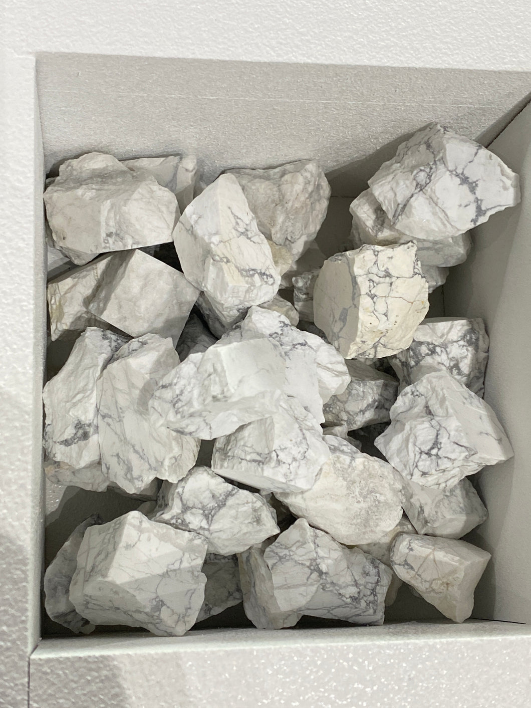 Raw Howlite