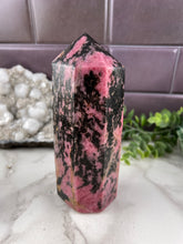 Load image into Gallery viewer, Rhodonite Tower